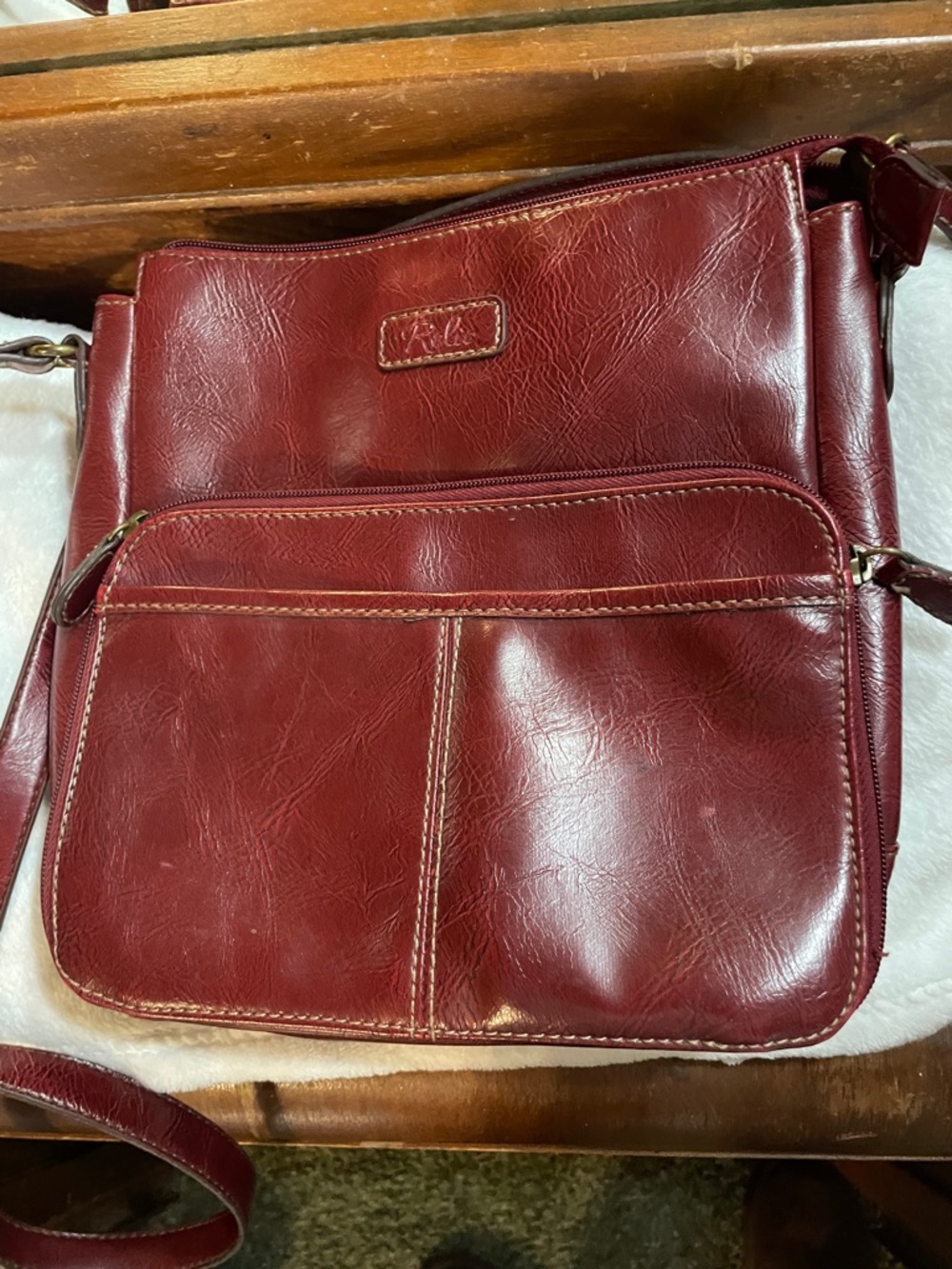 Relic  cross body purse